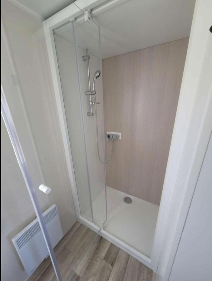 Mobil Home Neuf 6/8 Pers Biville-sur-Mer Zewnętrze zdjęcie